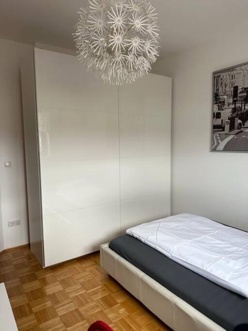 Freundliche Wohnung Naehe Weinstrasse Fuer 5 Personen 瓦格纳 外观 照片
